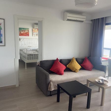 Stunning Apartment 10 Meters From The Beach With Parking Benalmádena Buitenkant foto