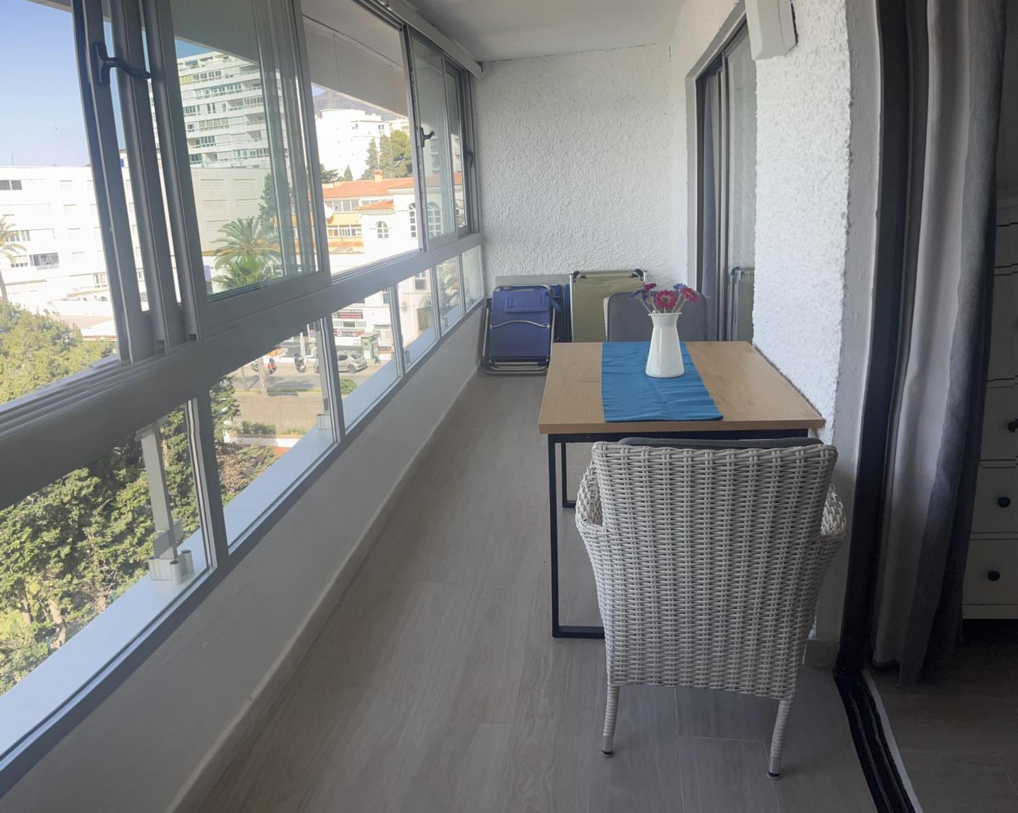 Stunning Apartment 10 Meters From The Beach With Parking Benalmádena Buitenkant foto